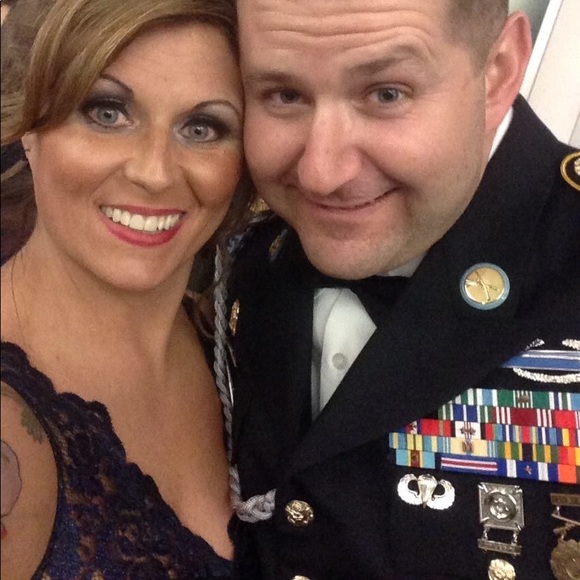 Meet your Posher, Jessica - Picture 2 of 4